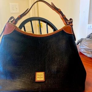 Dooney & Bourk classic handbag